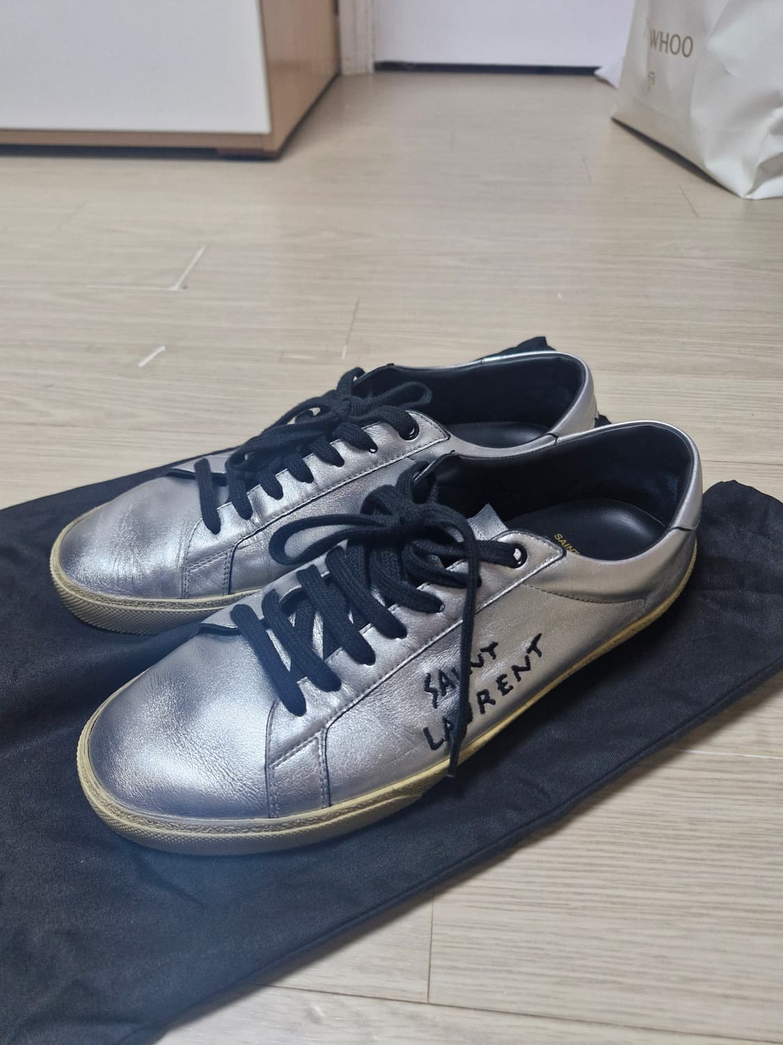 (42.5) 생로랑 코트 클래식 스니커즈 실버 정품 상품이미지1