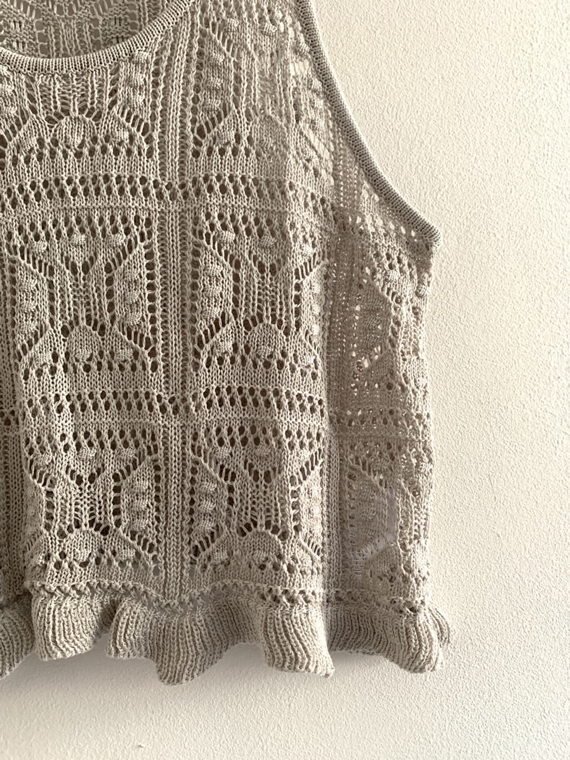 Mori Punching Frill Knit Top 상품이미지3
