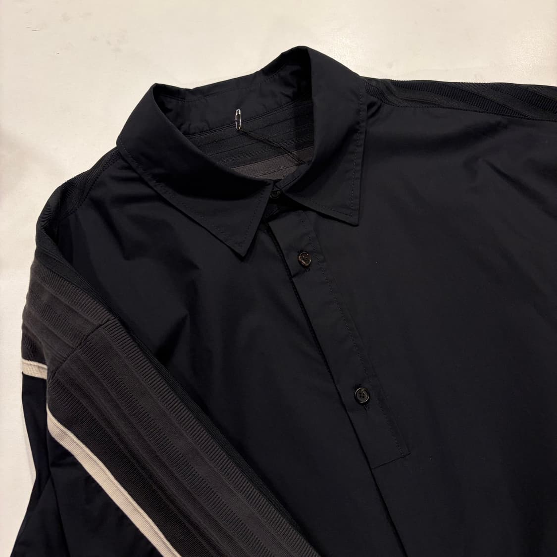 [105] 22s 시스템 블랙 배색 나일론 긴팔 셔츠 C777 상품이미지3