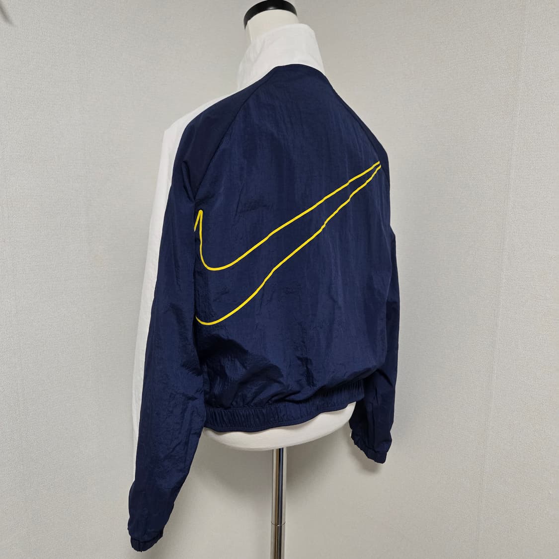 나이키 빅로고 바람막이 윈드브레이커 / 여성 자켓/ 여자 자켓  상품이미지7