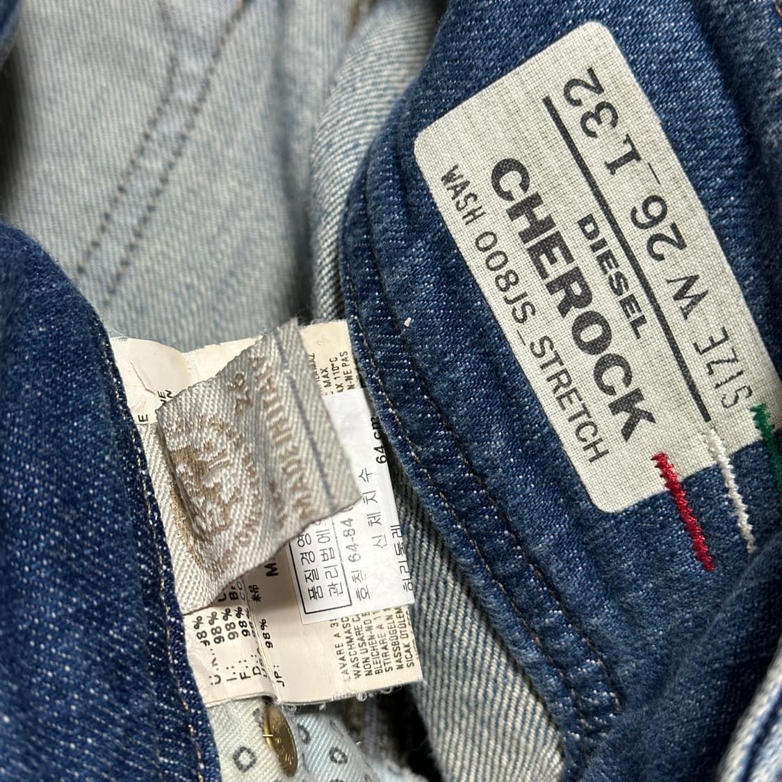 디젤 CHEROCK 로우라이즈 부츠컷 데님 팬츠 상품이미지7