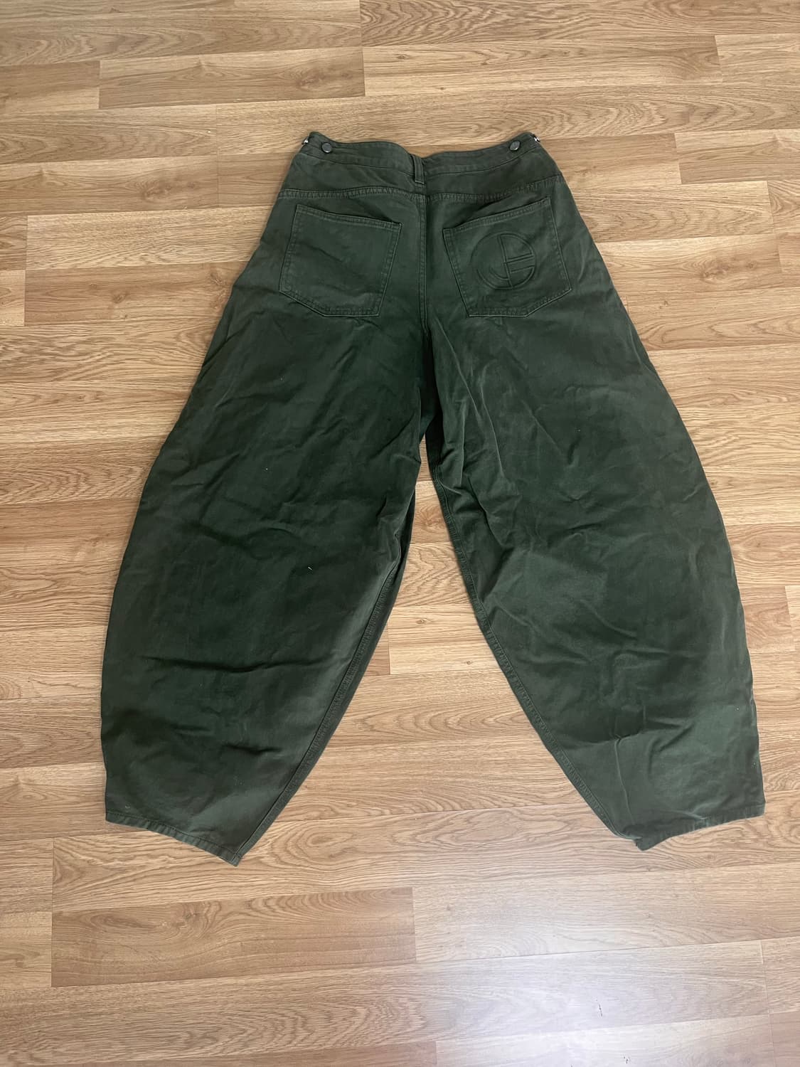 아이돈워너셀 카키 벌룬 팬츠 상품이미지4