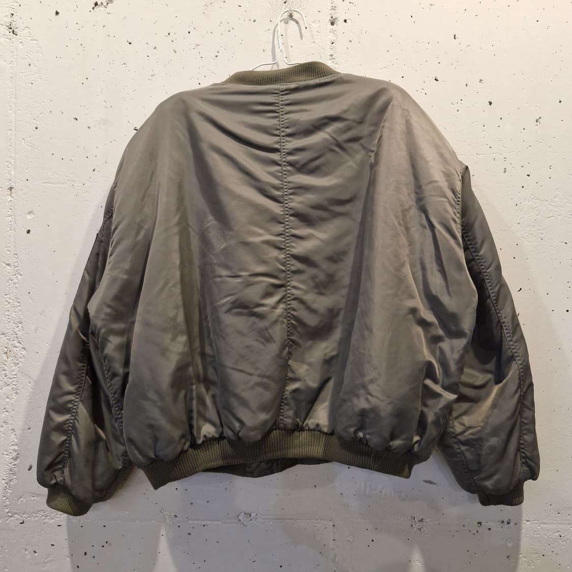 랩 스튜디오 오버핏 봄버 자켓 항공점퍼 상품이미지4