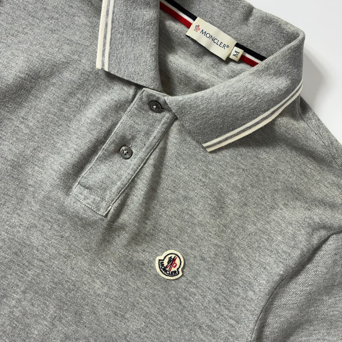 Moncler  몽클레어 코튼 피케 그레이 폴로 반팔셔츠  상품이미지2