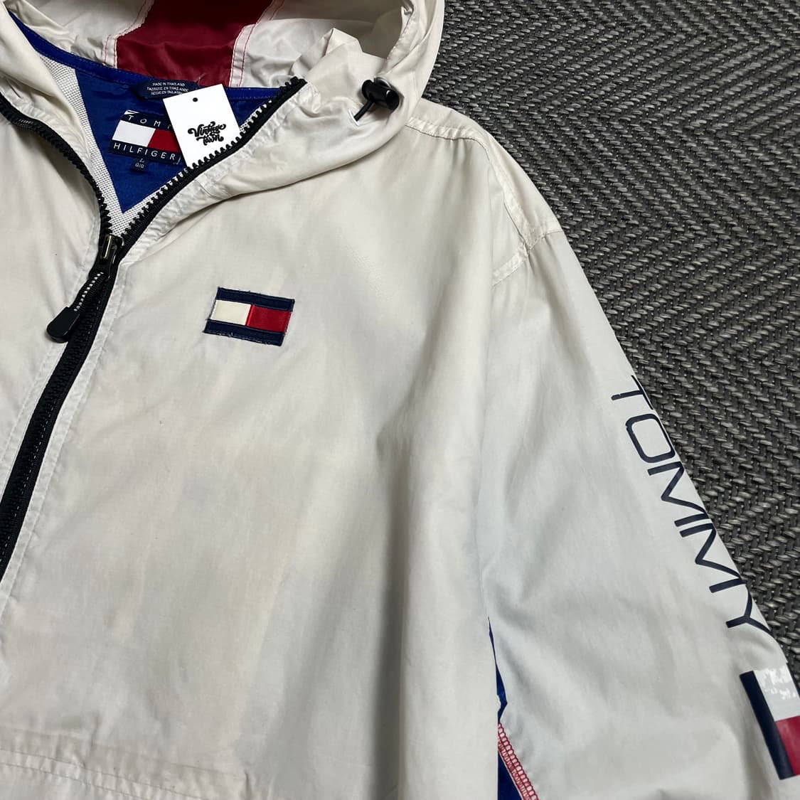 90s 타미힐피거 스펠아웃 빅로고 바람막이 자켓 o 4047 상품이미지3