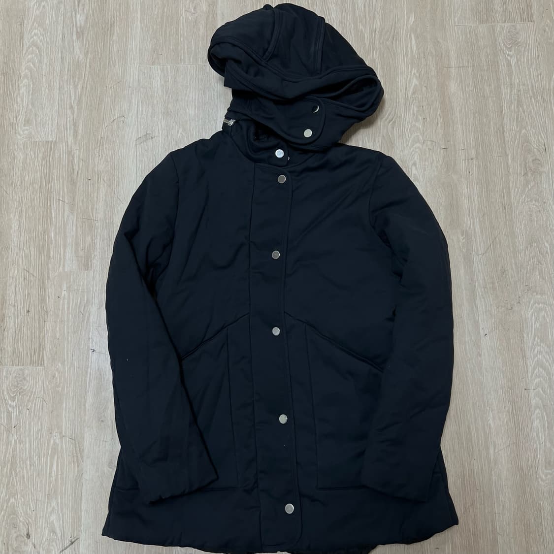 마쥬 여성 클래식 버튼 후드 패딩 1사이즈  상품이미지1