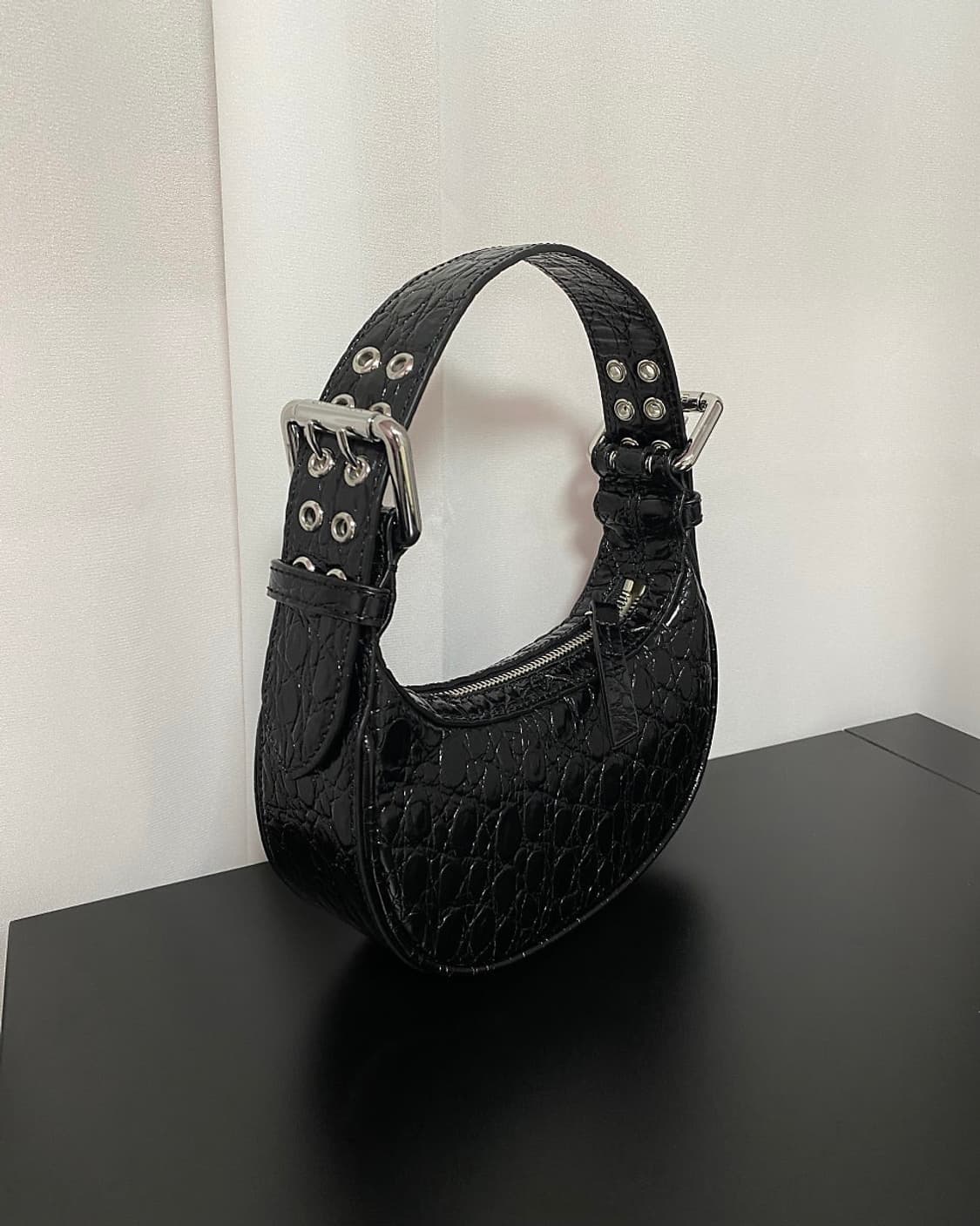 바이파 BY FAR 미니 소호 숄더백 상품이미지6