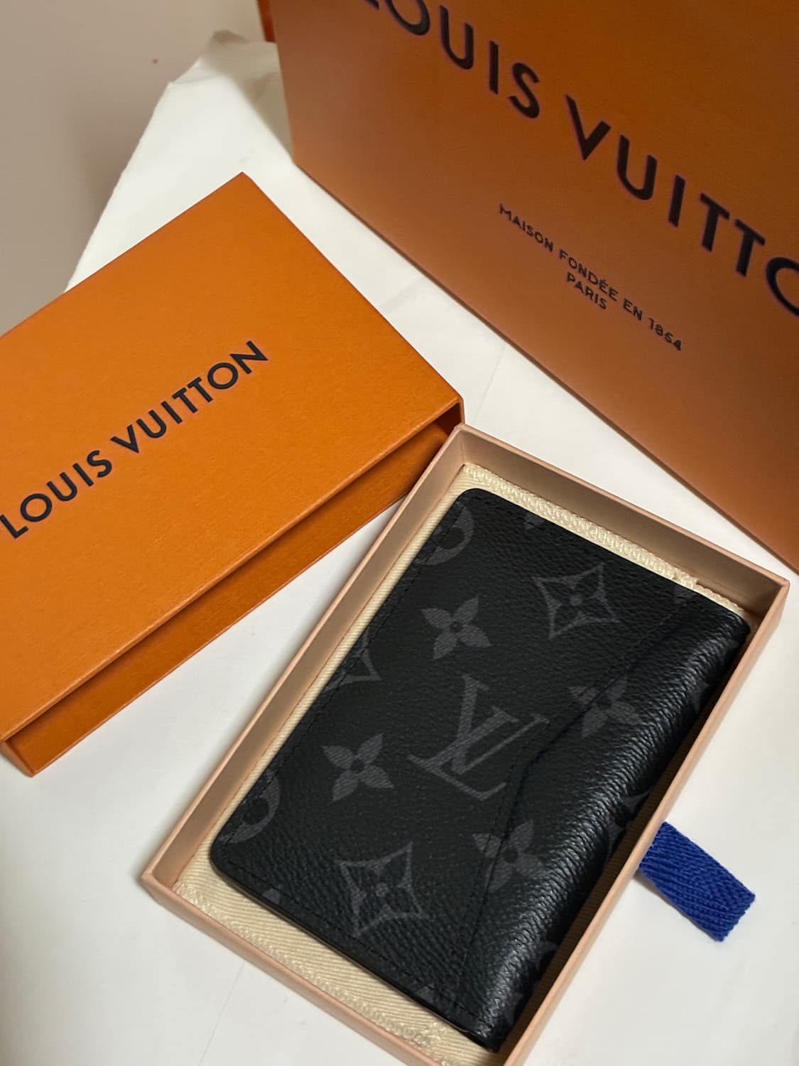 [정품/풀구성] 루이비통 모노그램 이클립스 카드지갑 상품이미지3