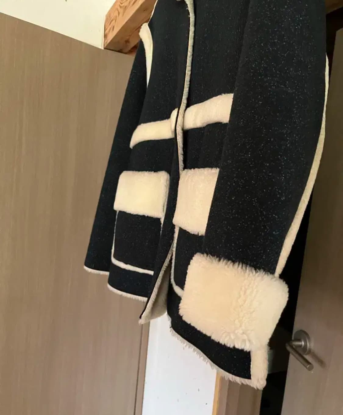 듀엘 리버시즐 양면 퍼 무스탕 상품이미지2