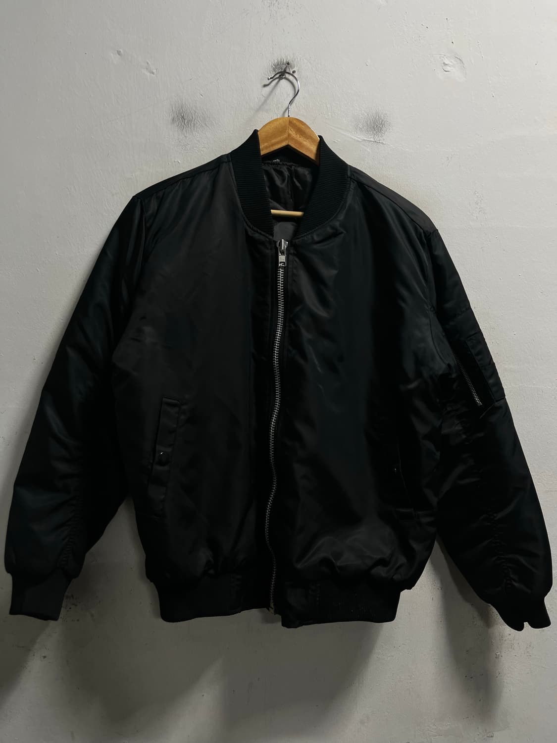 100-105 블랙 Ma-1 항공점퍼 상품이미지2