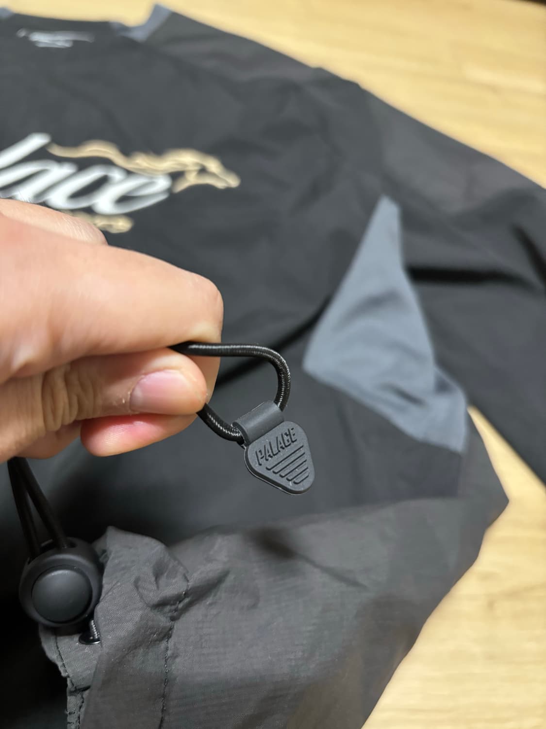 팔라스 20SS 홀스파워 크루넥 블랙 상품이미지5