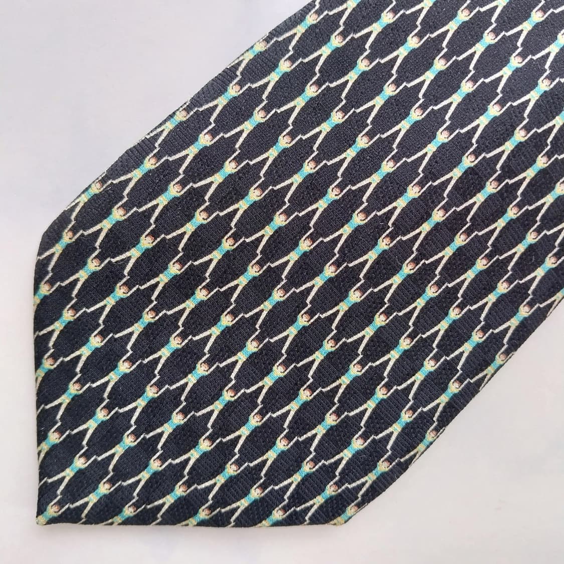 에스.티. 듀퐁 실크 블랙 패턴 넥타이 8.6cm A+등급 K2543
 상품이미지6