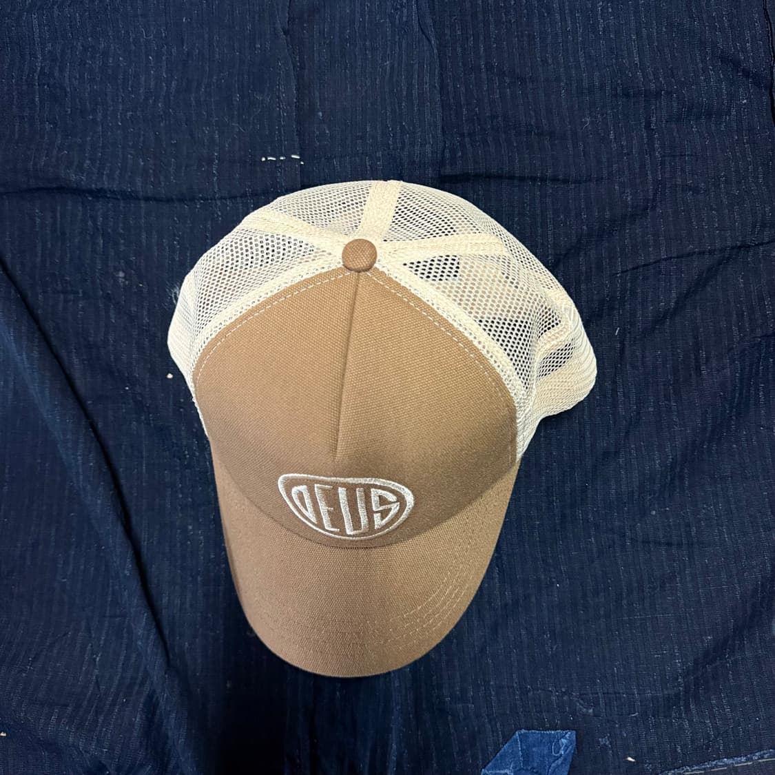 데우스 엑스 마키나 필 트러커 브라운 OS 상품이미지2