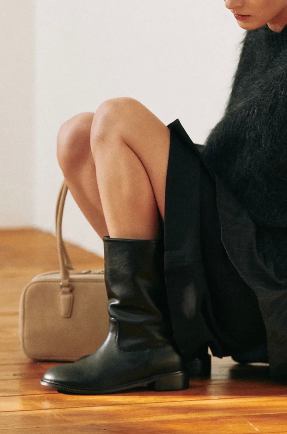 코모레비 뮤지엄 핸드메이드 와이드 클래식 미들 부츠 상품이미지4