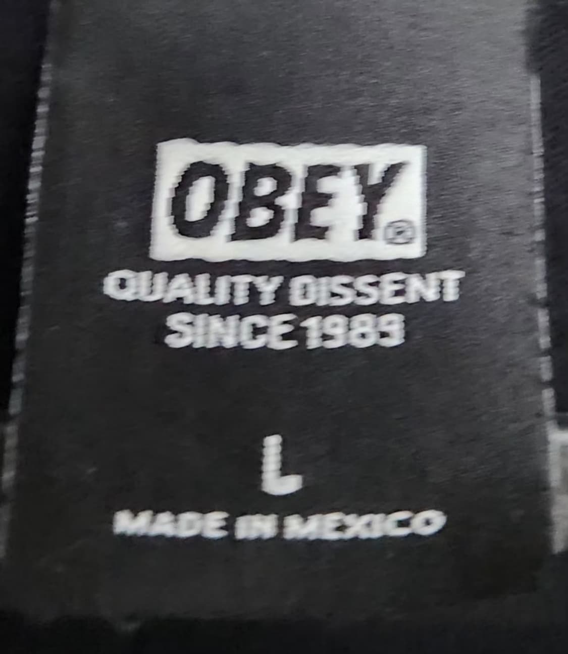 [OBEY 오베이] 100 남 립스틱로고 반팔 티셔츠 상품이미지3