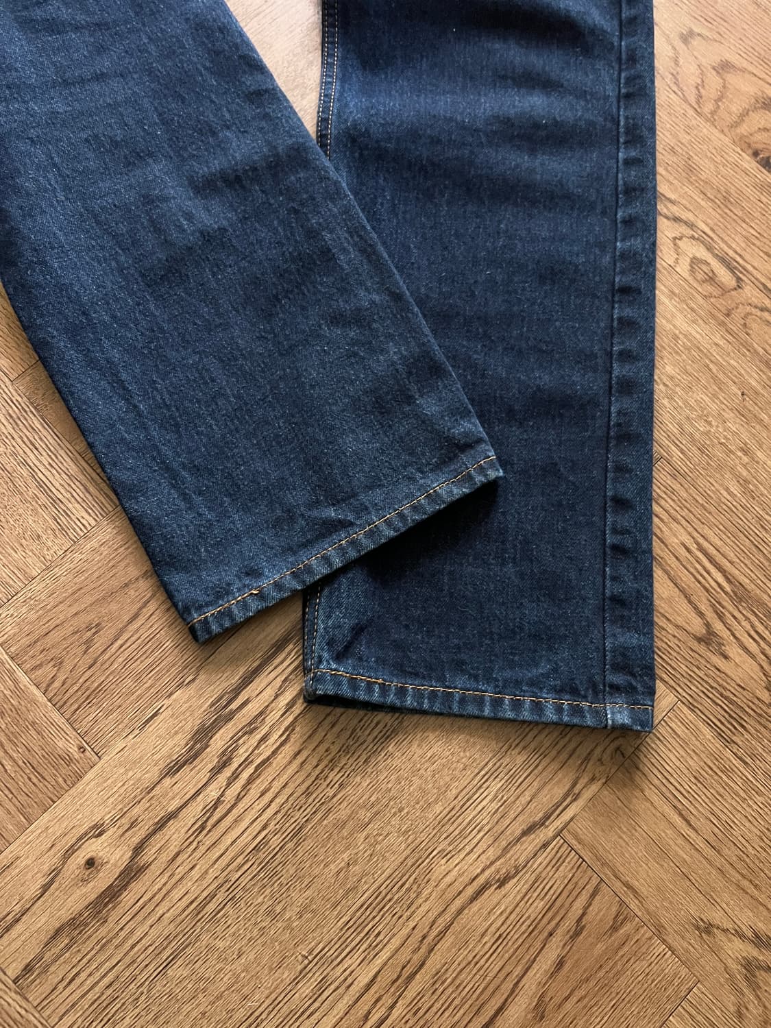 [34]리바이스 505 레귤러 스트레이트핏 생지 데님 팬츠 상품이미지3