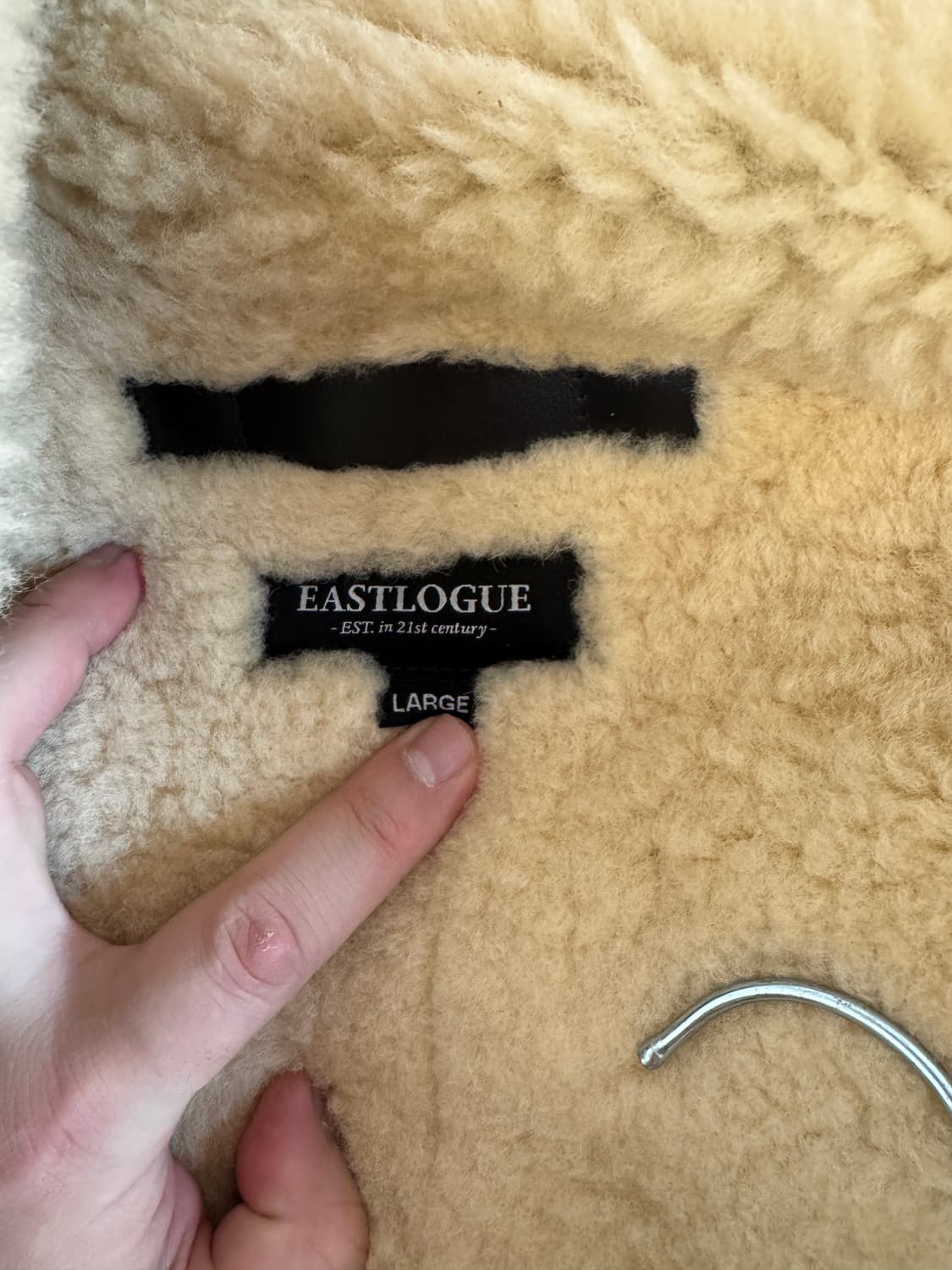 이스트로그X변요한 콜라보 무스탕L 상품이미지6