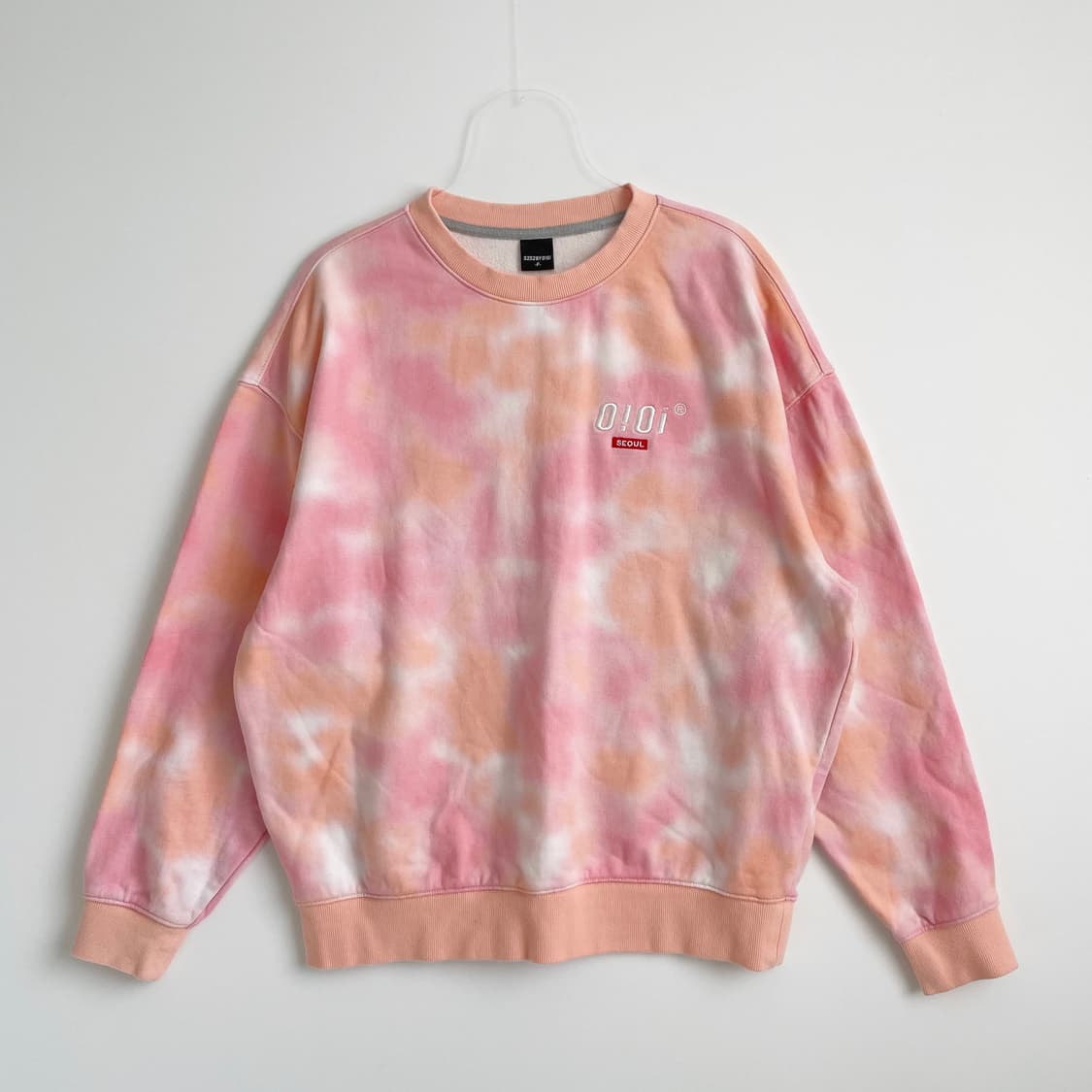 F2 오아이오아이  핑크 타이다이 맨투맨  프리사이즈  상품이미지1