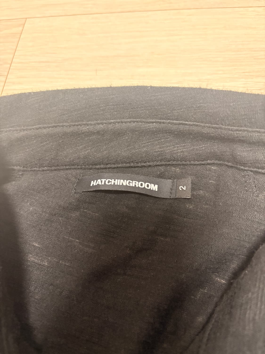 해칭룸 폴로티 블랙 2사이즈 상품이미지2