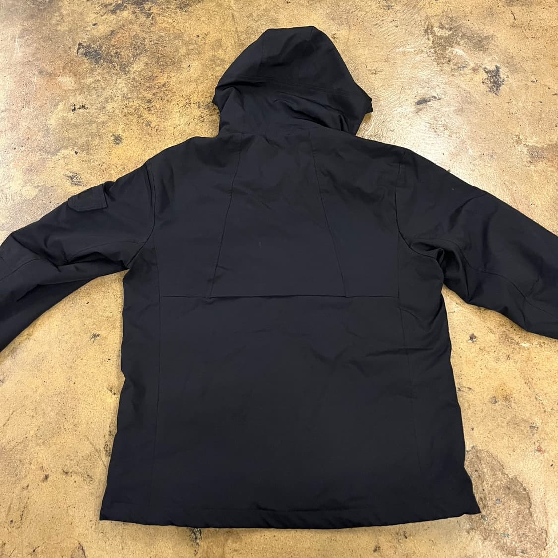 [정품/100] 몽벨 블랙 후드 바람막이 자켓 b8 상품이미지4