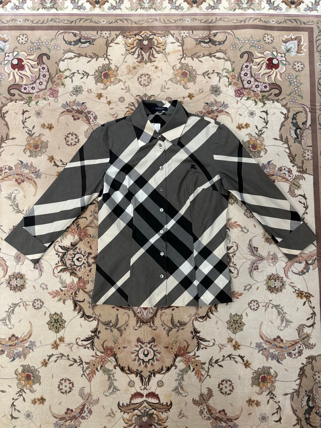 버버리 체크패턴 로고 7부셔츠 상품이미지1