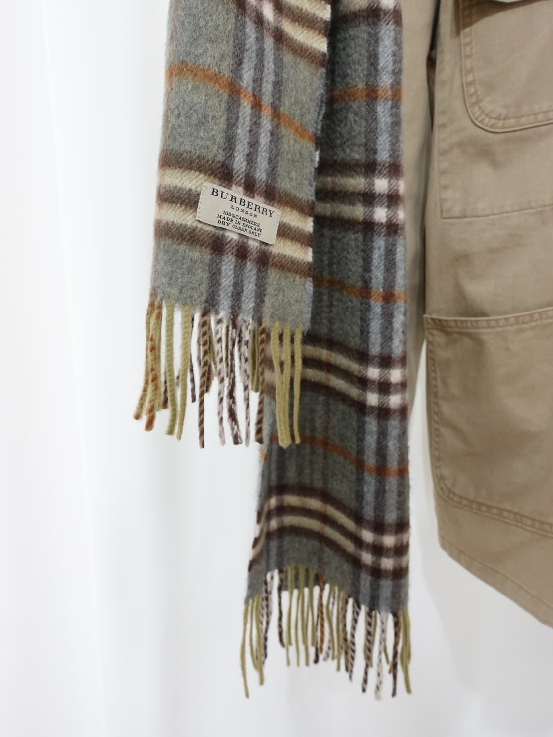 BURBERRYS cashmere muffler 상품이미지1