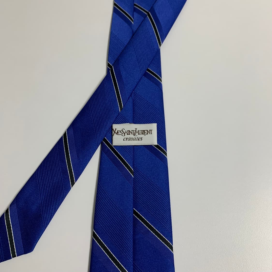 입생로랑(YSL) 폴리 내로우 슬림넥타이 명품 A+등급 7cm 상품이미지4