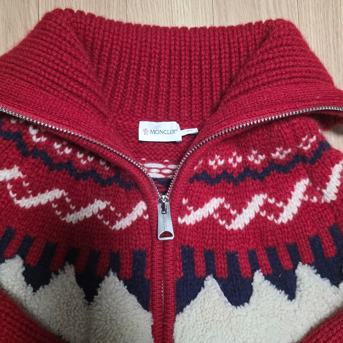 XL) 몽클레어 스웨터 집업 상품이미지2