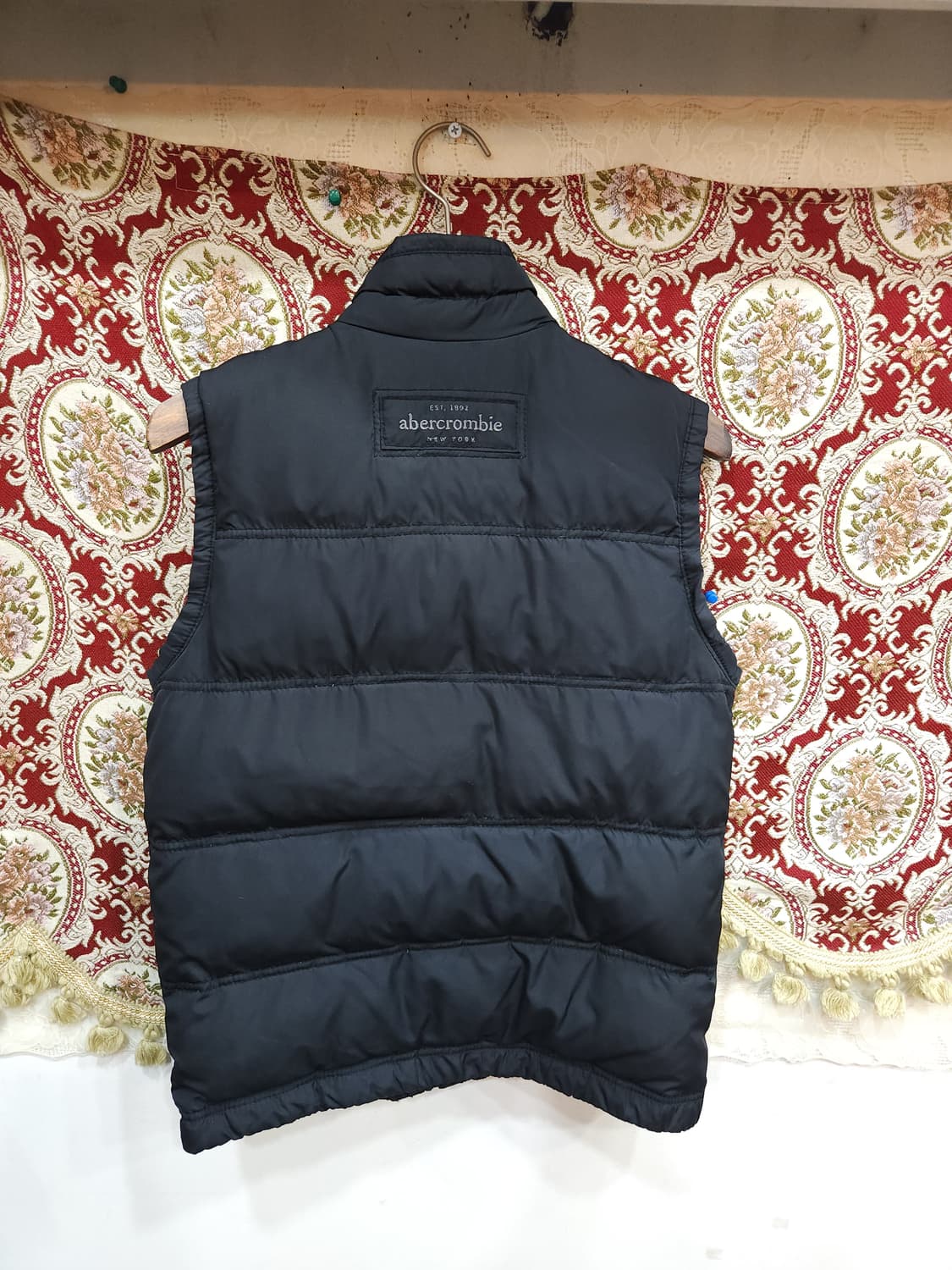 아베크롬비 캠쉘 오리털 패딩조끼

 상품이미지6