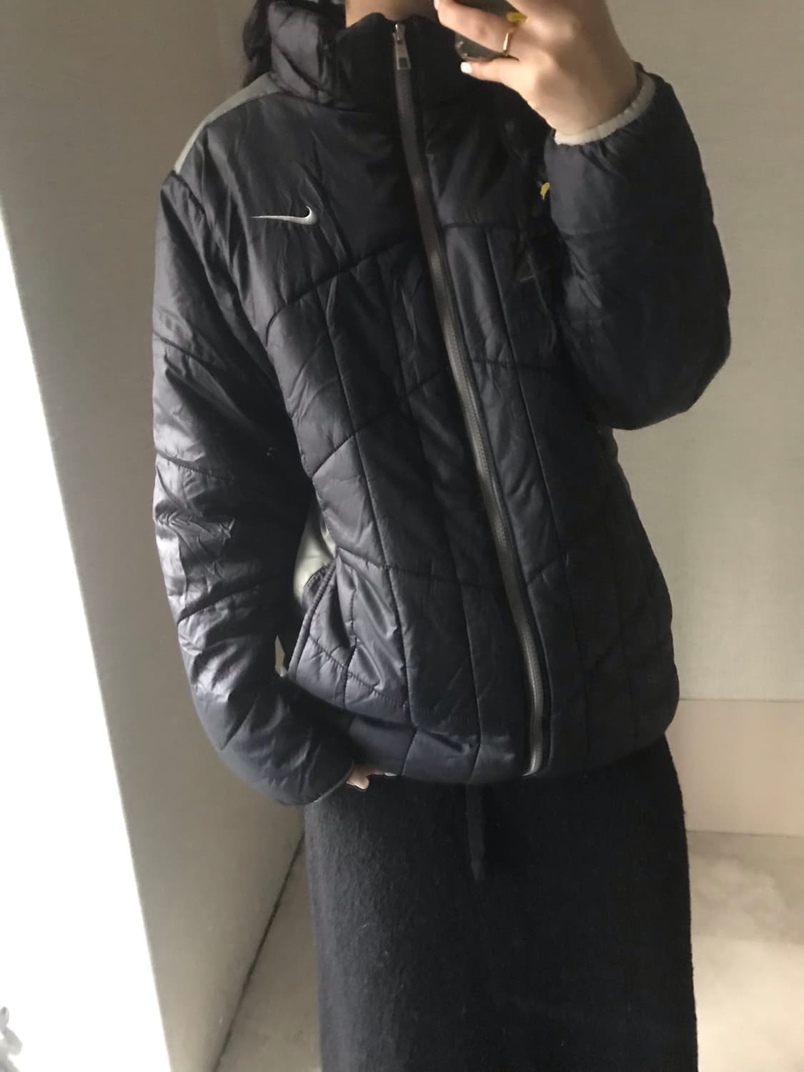 나이키 블랙 카키 패딩 상품이미지3