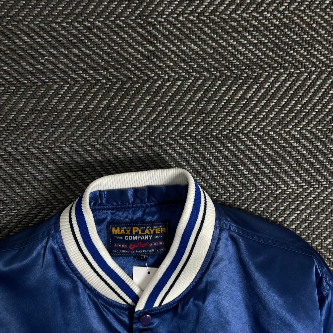 맥스플레이어 빅로고 올드스쿨 사틴 바시티 자켓o 2825 상품이미지4