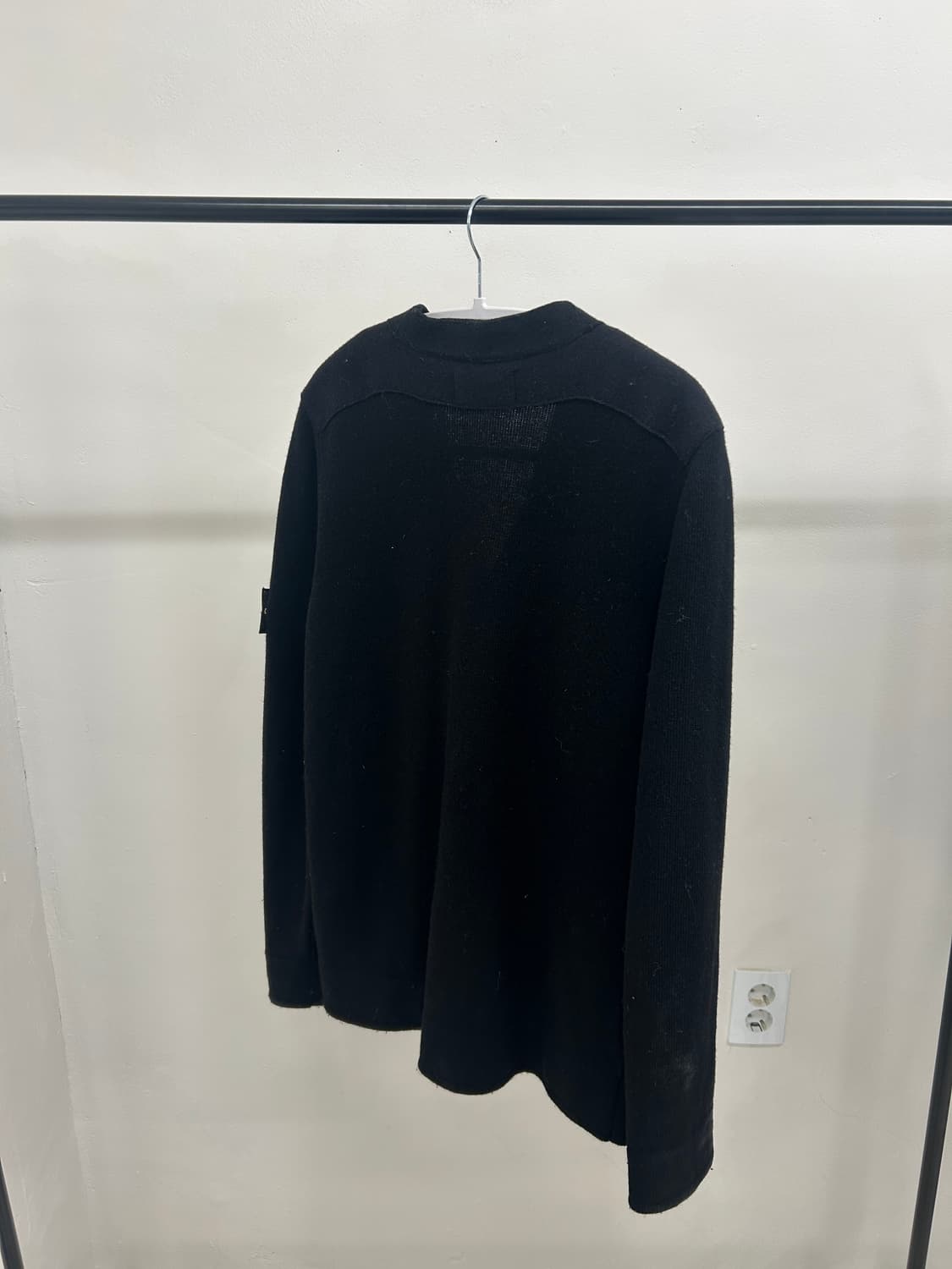 (105) 스톤아일랜드 와펜 패치 브이넥 울 가디건 L  상품이미지2