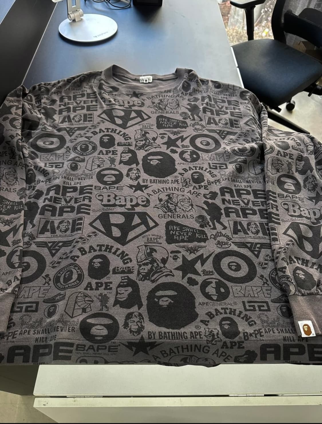 베이프 OG 프린팅 풀로고 롱슬리브 상품이미지1