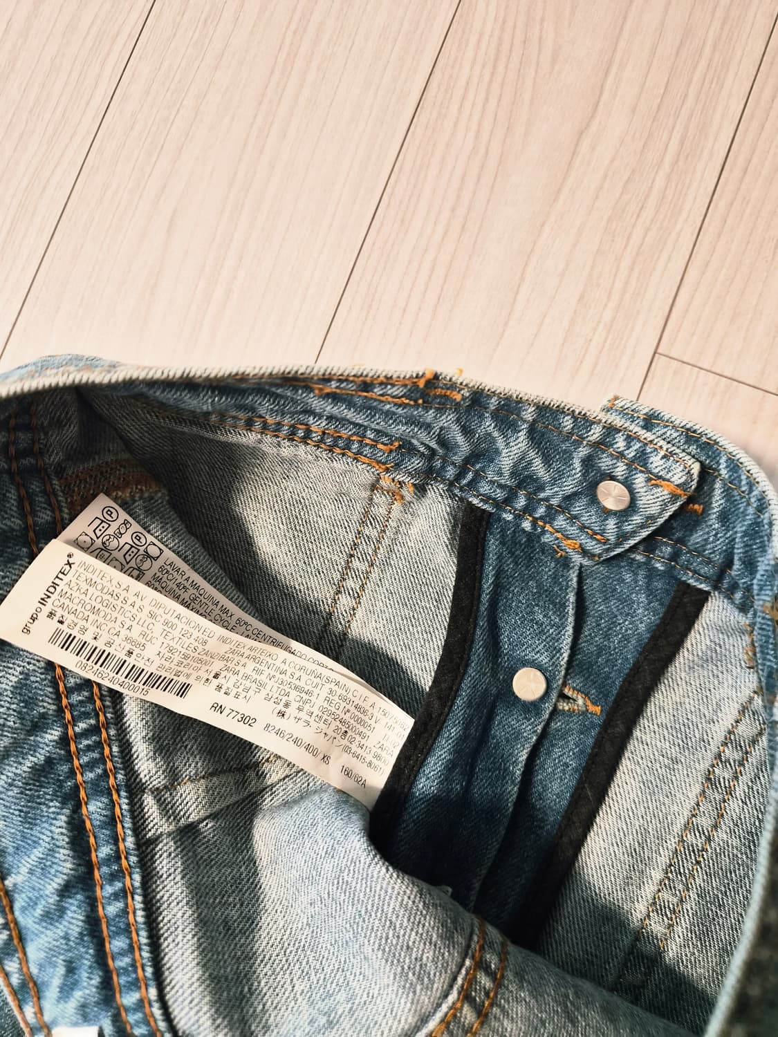 [ZARA/자라] 프리미엄 데님 버튼 미니스커트 (XS/24) 상품이미지6