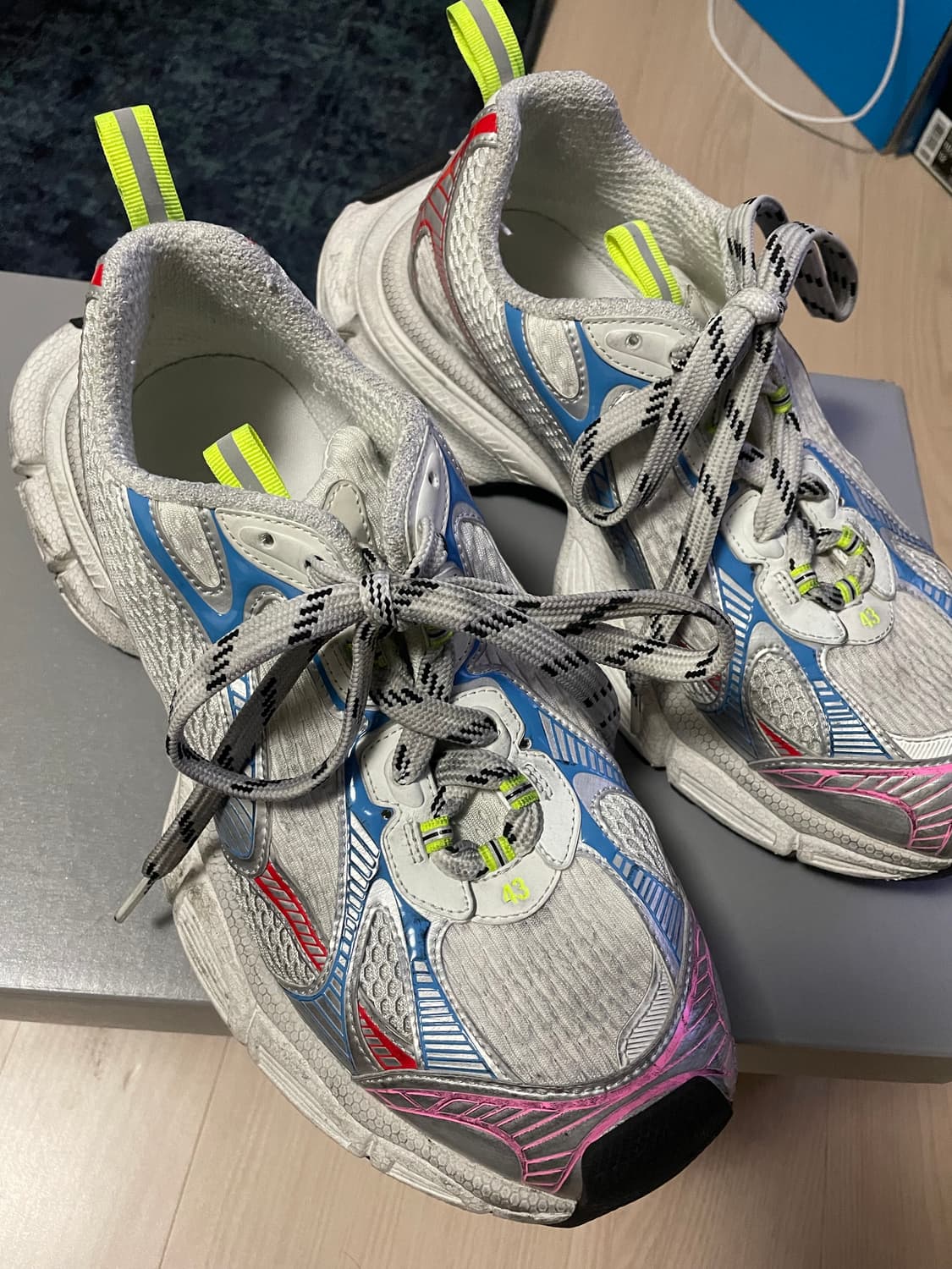 발렌시아가 3xl  43사이즈 상품이미지1