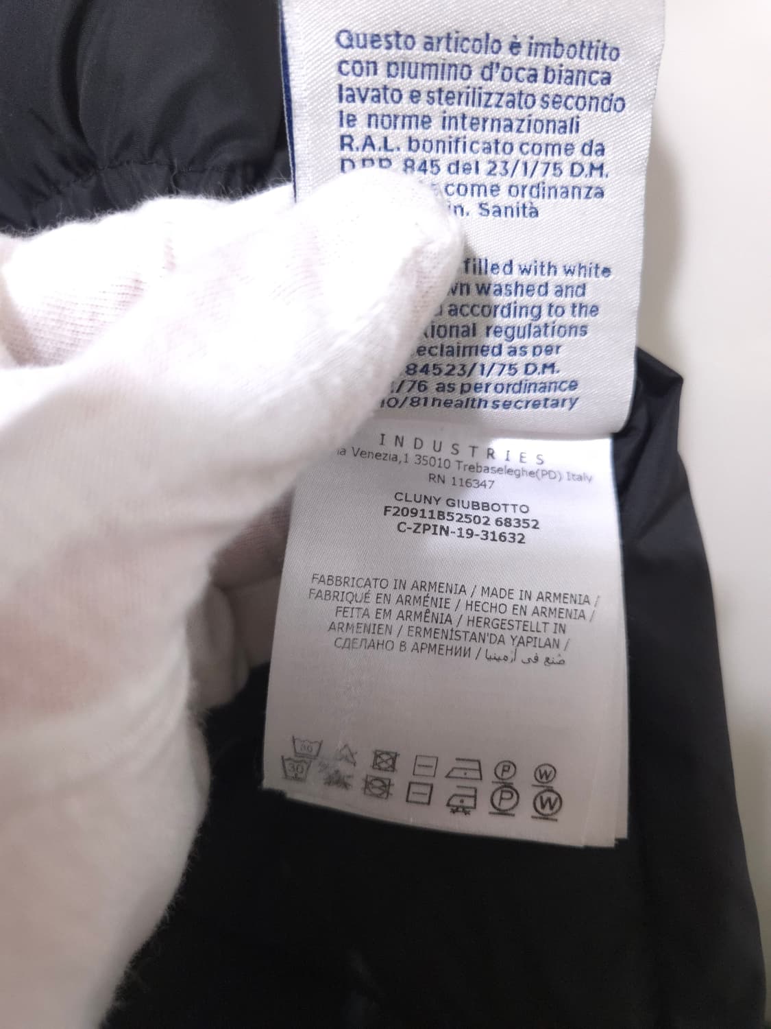 [새상품급] 몽클레어 클루니 다운 패딩 3Size Black 상품이미지7