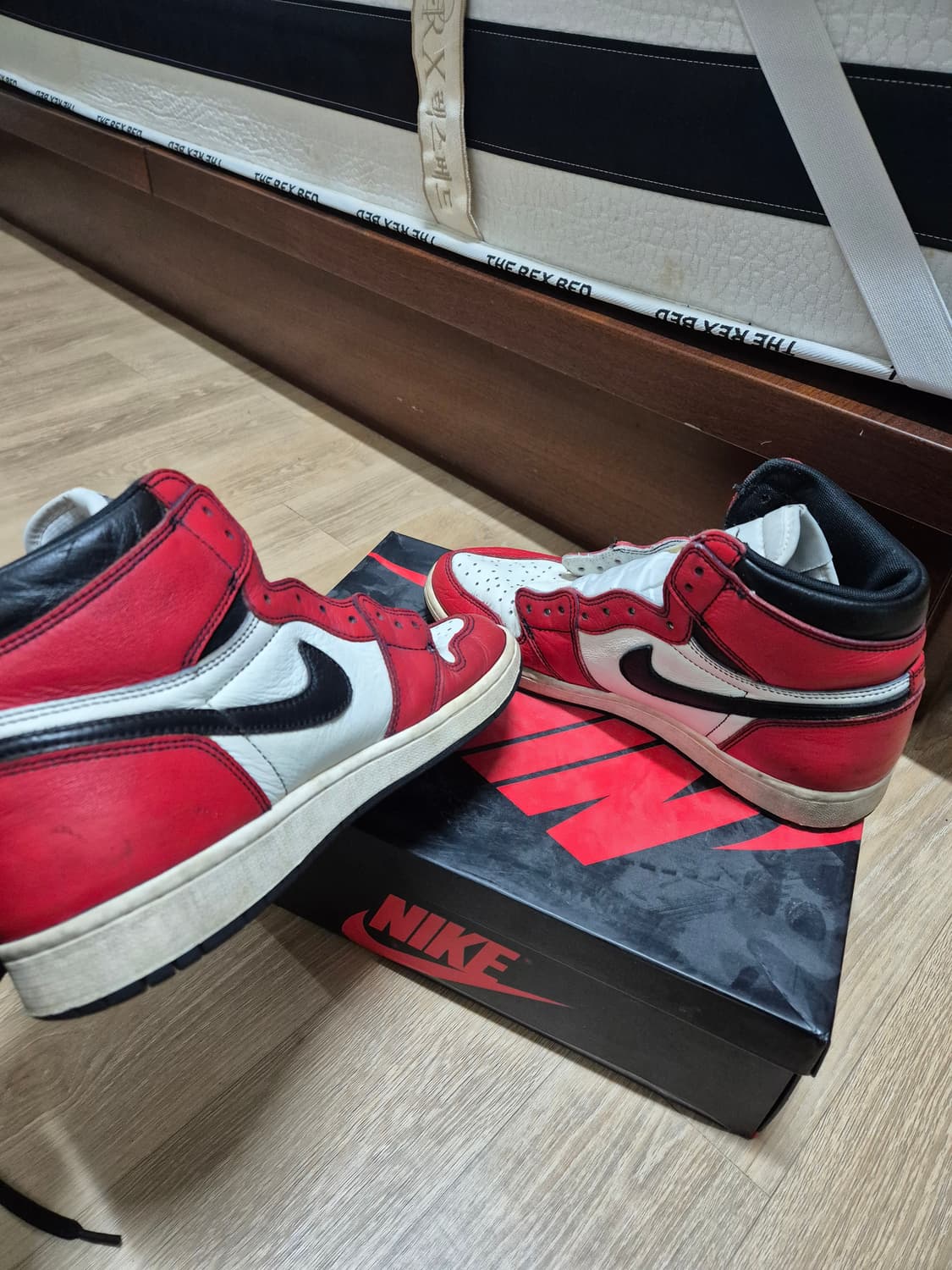 [280] 나이키 조던1 하이 라투시 벗투시 시카고 275 285 덩크 상품이미지6