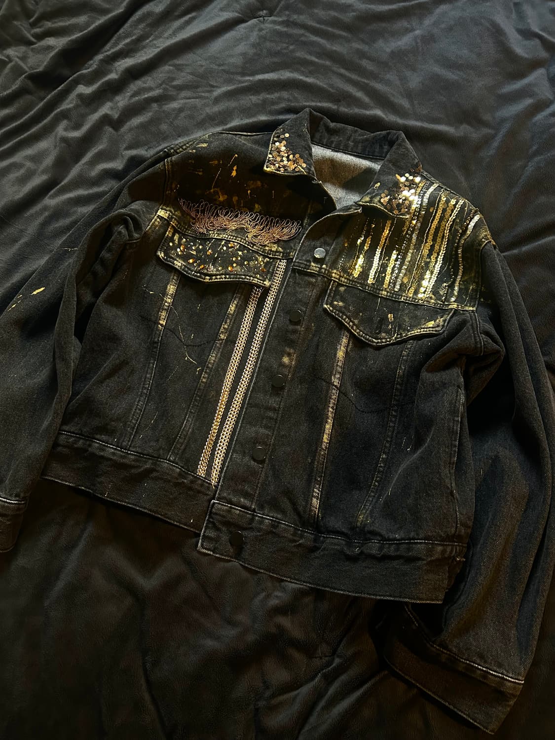 Beaded Eyelet Detail Trucker Denim 상품이미지1