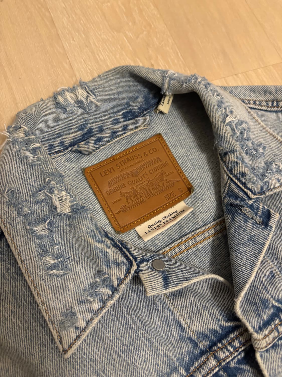 리바이스 프리미엄 데미징 트러커 타입 2 (2세대) 상품이미지3