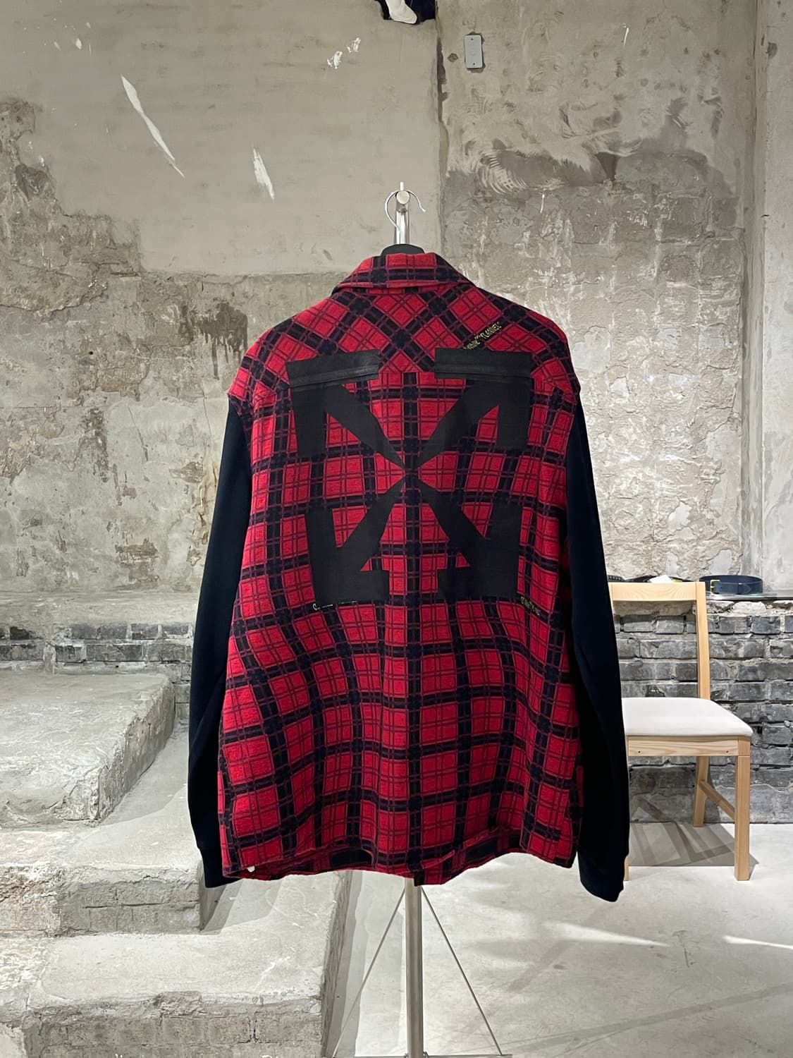 오프화이트 20S/S 레드 애로우 플란넬 체크 셔츠 상품이미지6