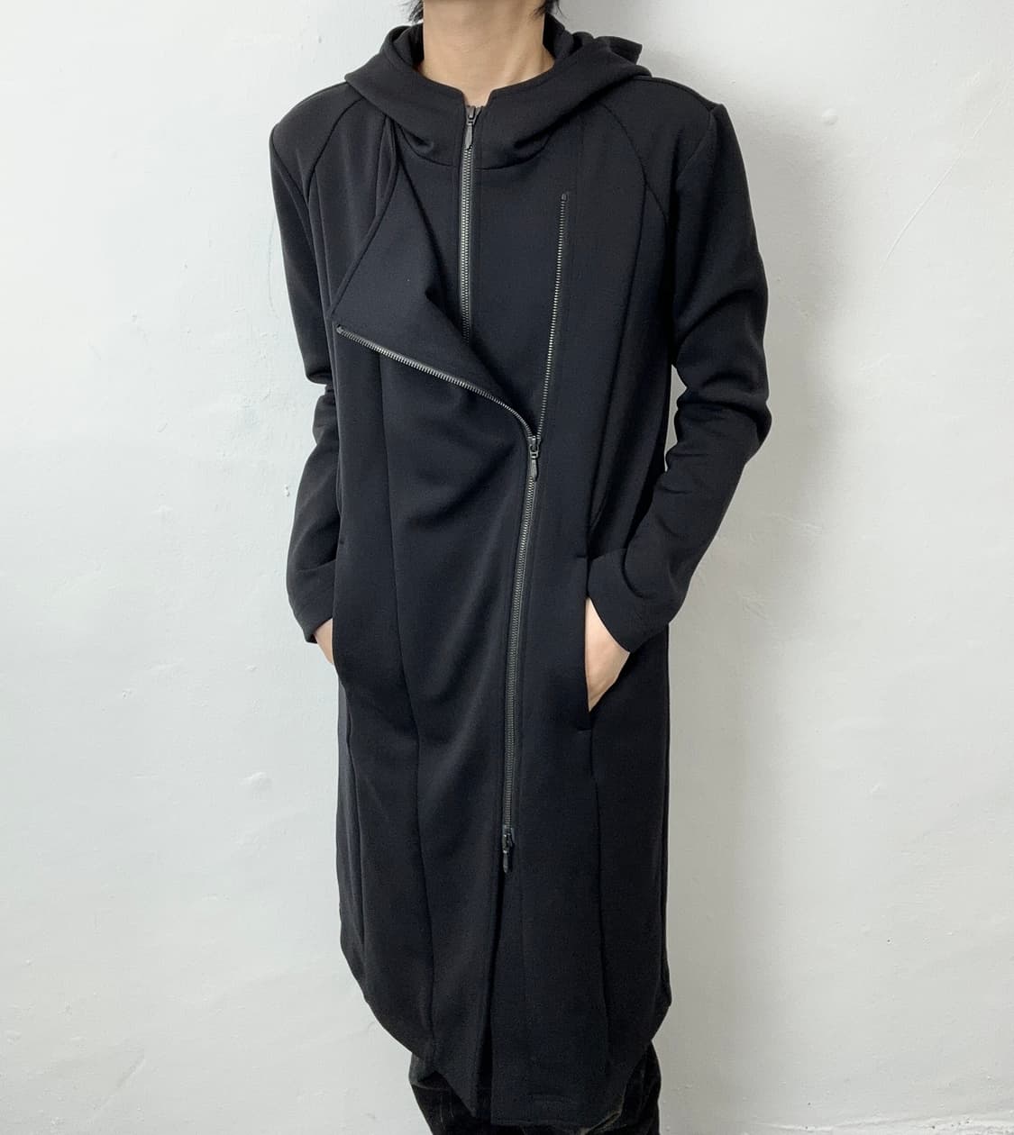 Tornado Mart Asymmetric Zip Hooded Jacke 상품이미지1