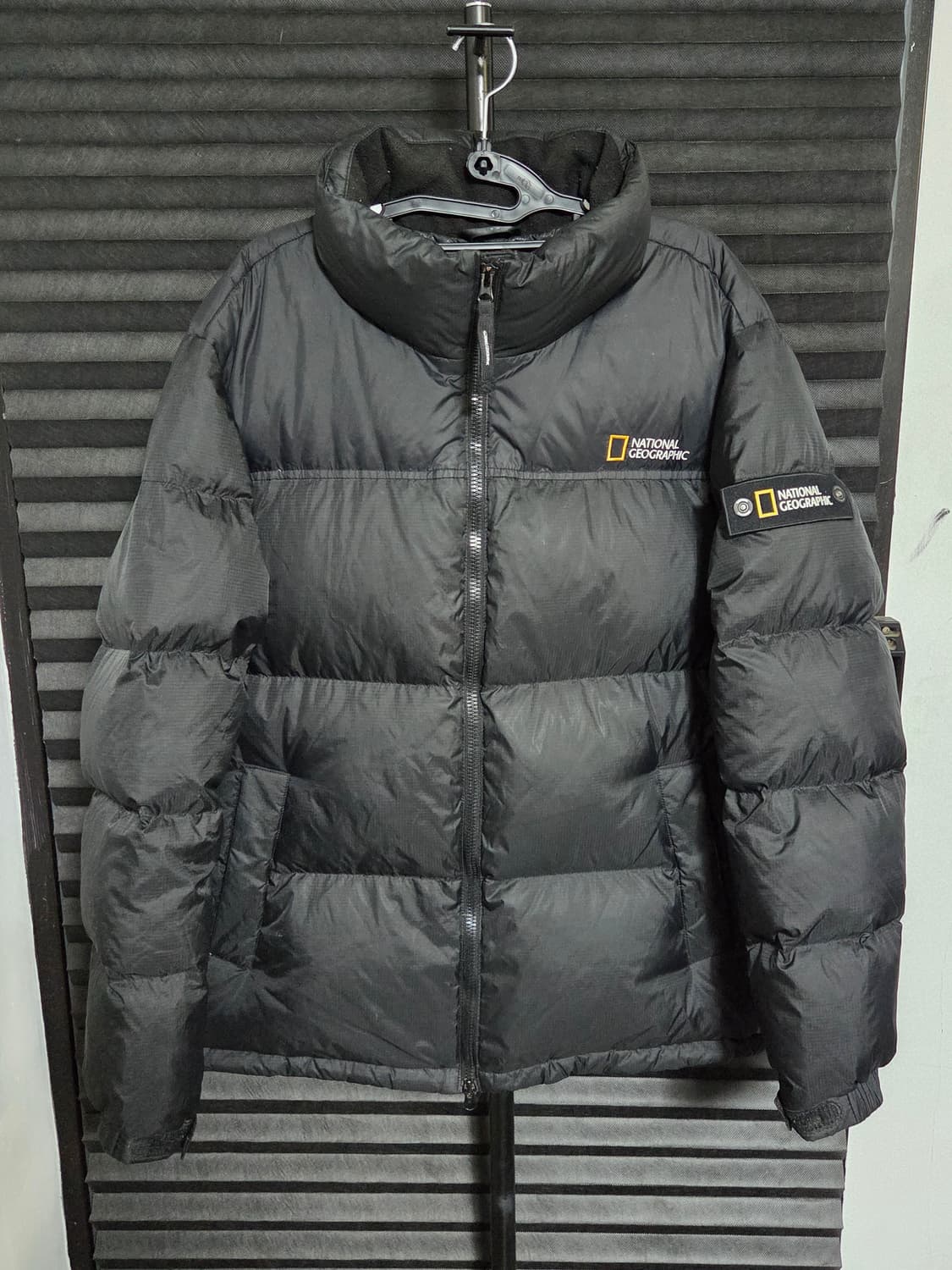[내셔널지오그래픽] 덕다운 패딩 판매합니다. 상품이미지1