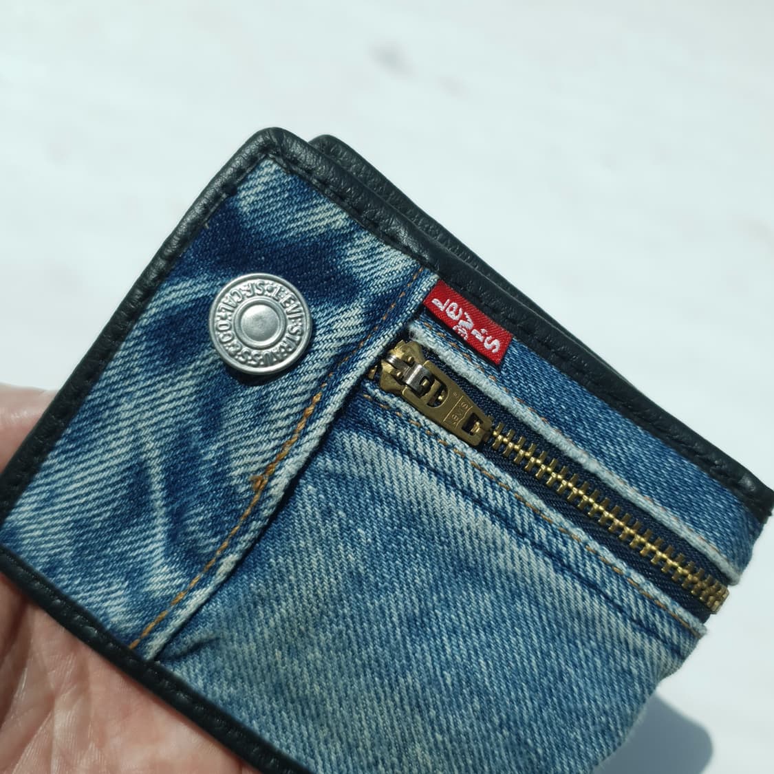 Levi's Remake Denim Wallet 상품이미지2