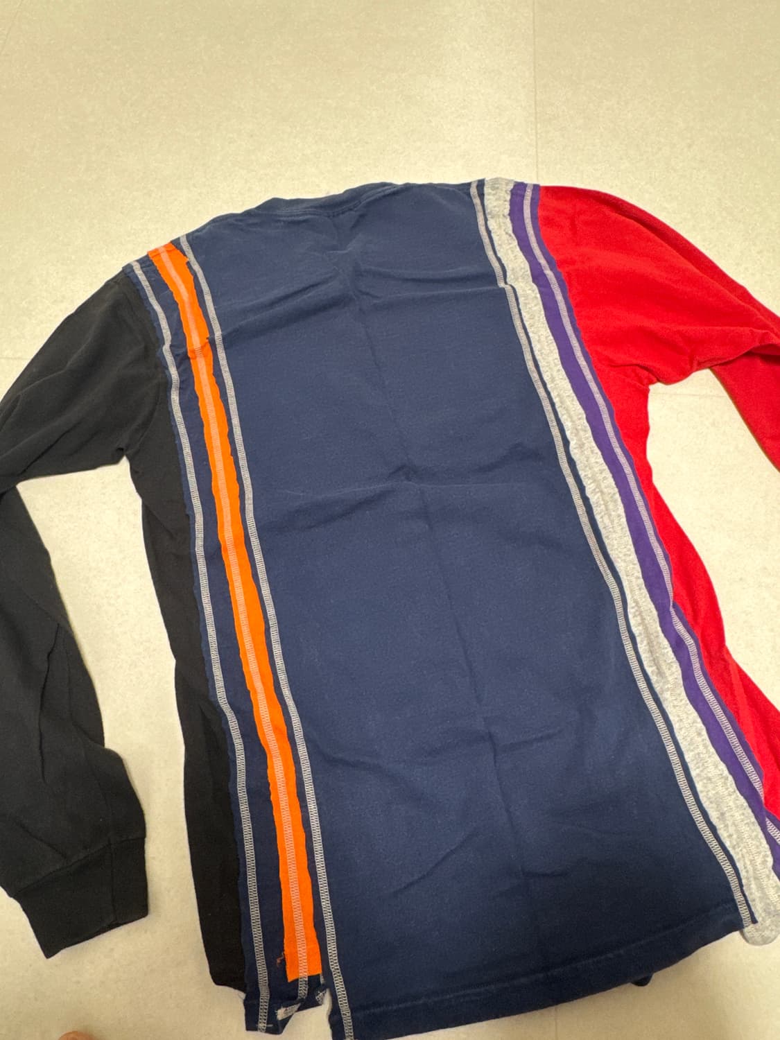 리빌드바이니들스 리메이크 긴팔티 상품이미지5