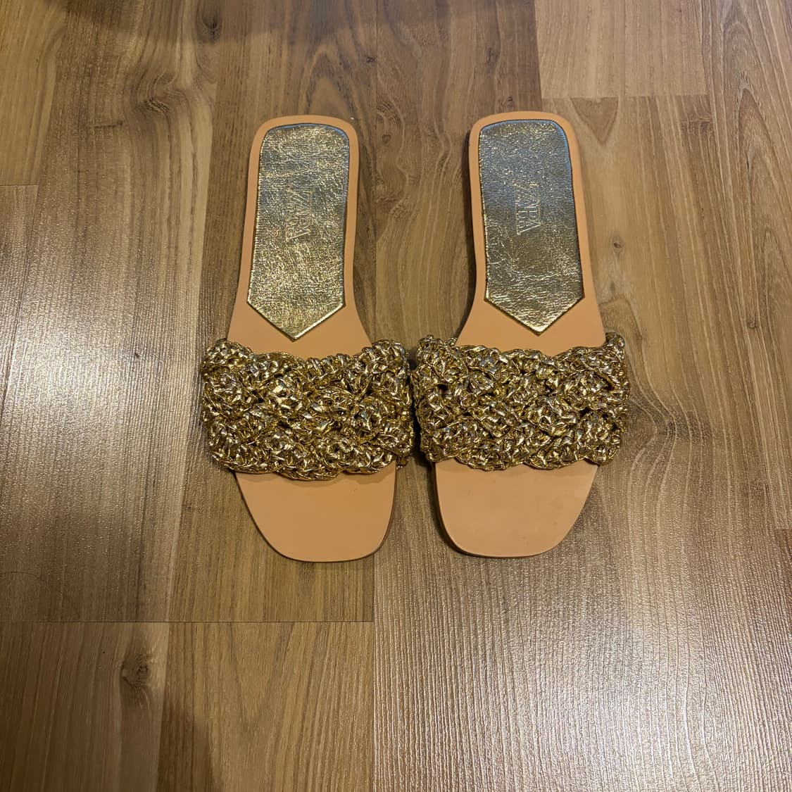 ZARA 자라 골드 체인 뮬 슬리퍼 235 상품이미지2