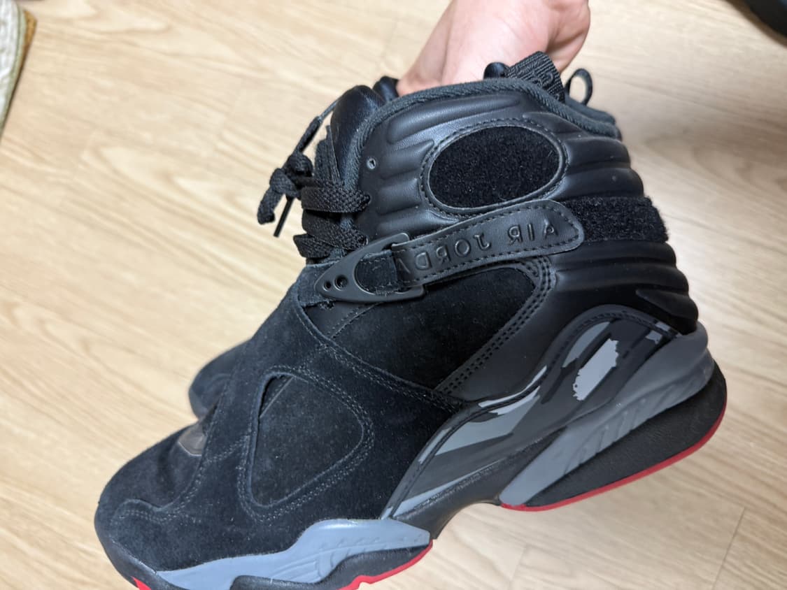 나이키 에어 조던8 레트로 브레드 상품이미지5