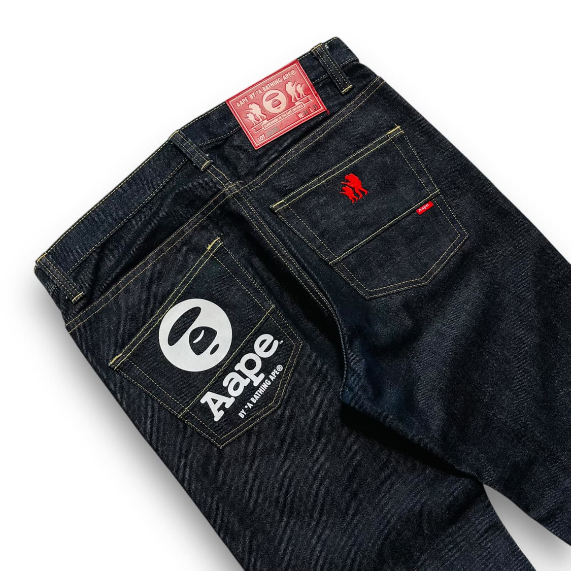 Aape 마일로 시그니처 페인티드 로고 데님 팬츠 상품이미지2