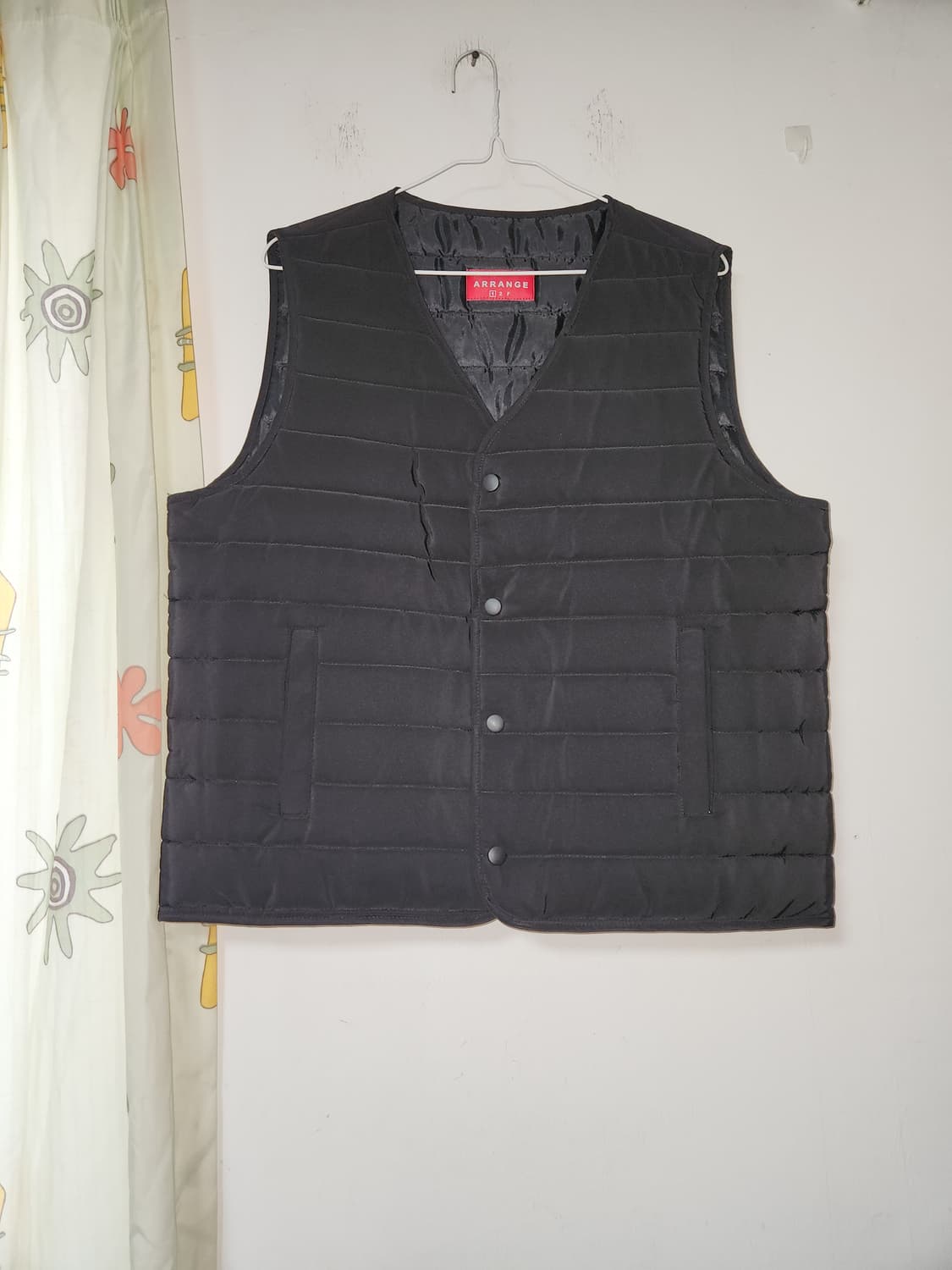 ARRANGE 블랙 패딩 조끼 105(가슴반품55) 상품이미지1