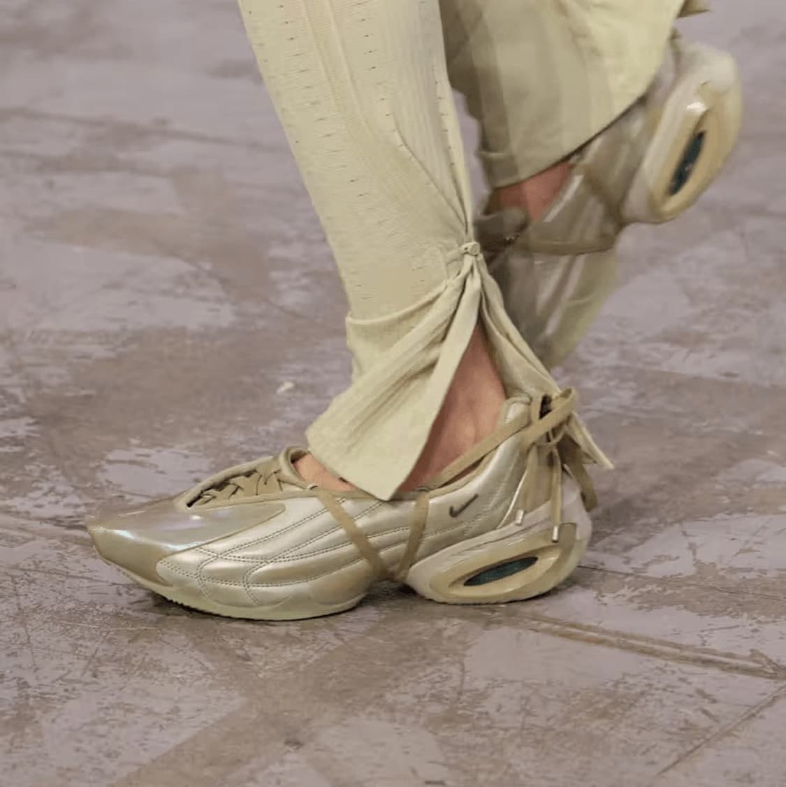 Knwls 노울스 나이키 240 상품이미지3