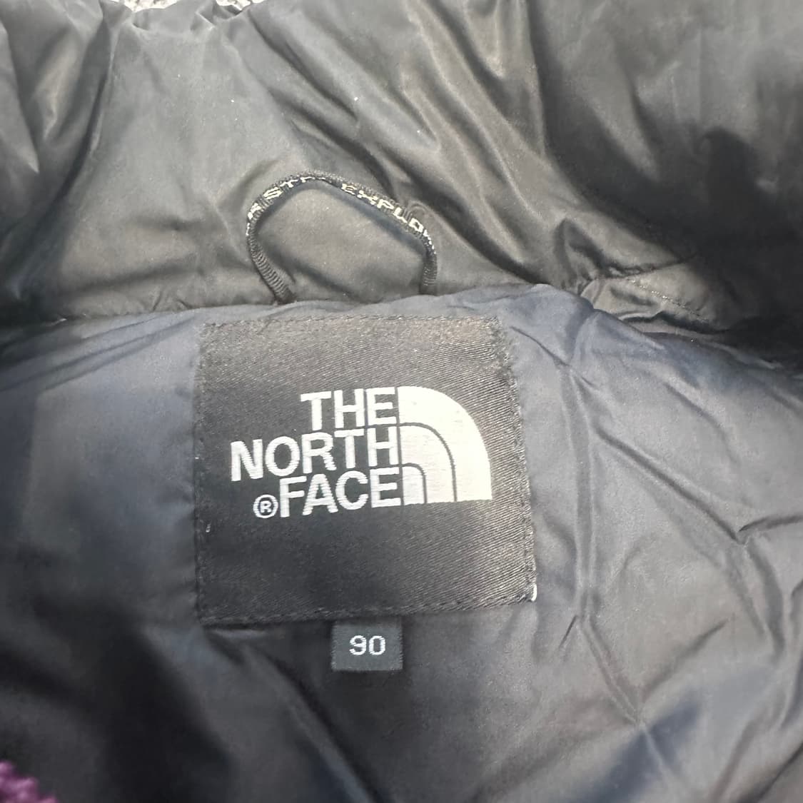 노스페이스 퍼플 눕시 패딩 상품이미지4